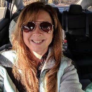 Meet your Posher, Rhonda